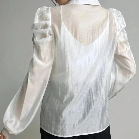 White Elegant Women's 3D Butterfly Decorated Puff Sleeve Blouse - Picture 4 of 8